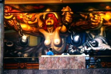 La grande fresque de Diego Rivera orne l’escalier monumental du Palacio Nacional de Mexico